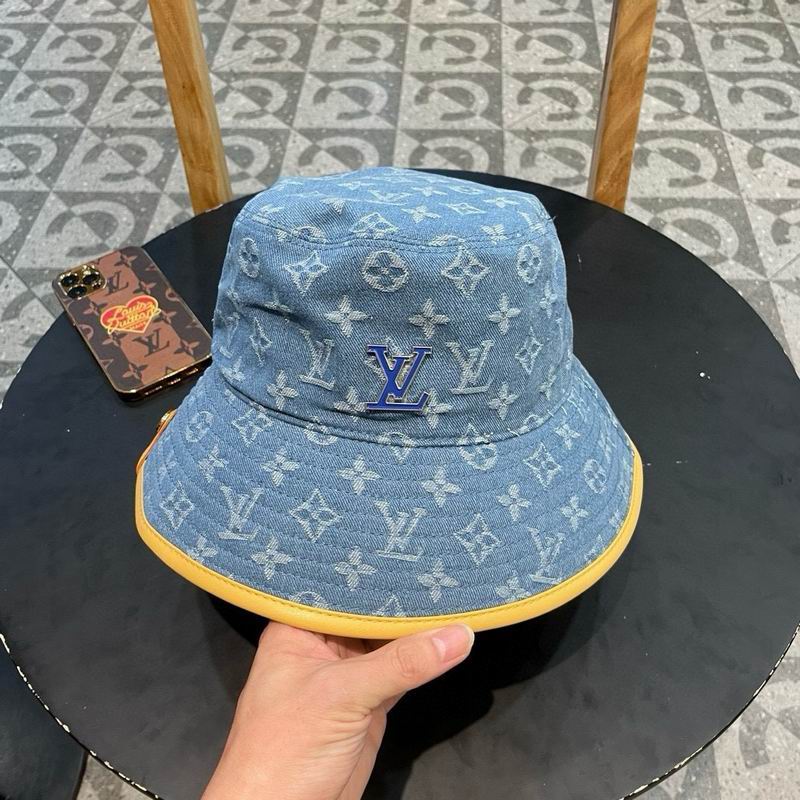 LV hat 020806